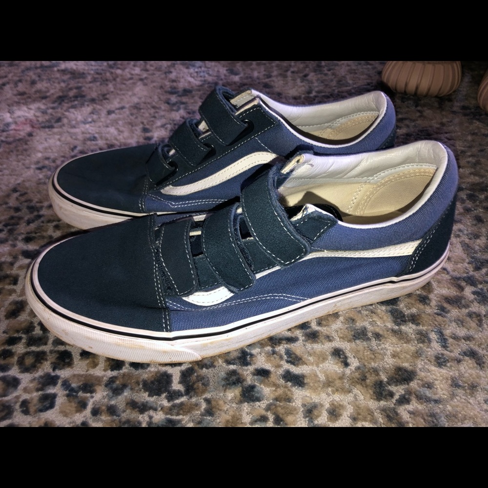 Vans - Picture 3 of 3